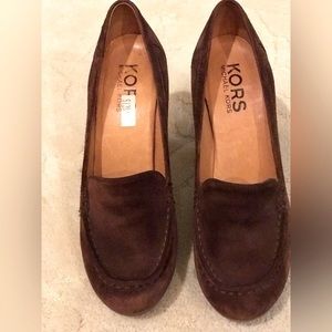 Michael Kors Suede Pumps